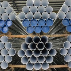 Plastic-lined composite steel pipe is divided into cold water pipe and hot water pipe
